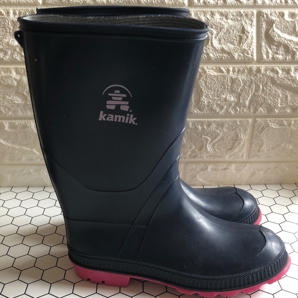 Kamik Blue and Pink Rain Boots Galoshes 5
